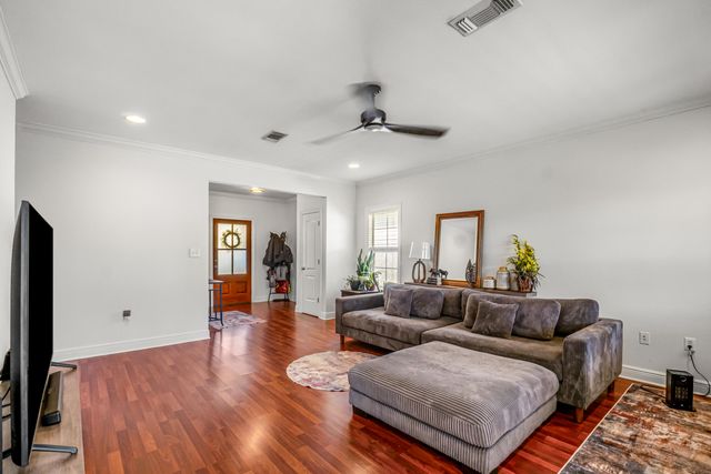 2 Montrose Ct., Hattiesburg, MS 39402