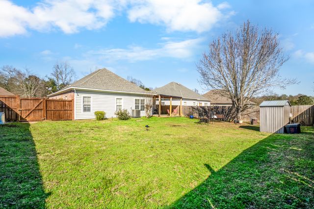 2 Montrose Ct., Hattiesburg, MS 39402