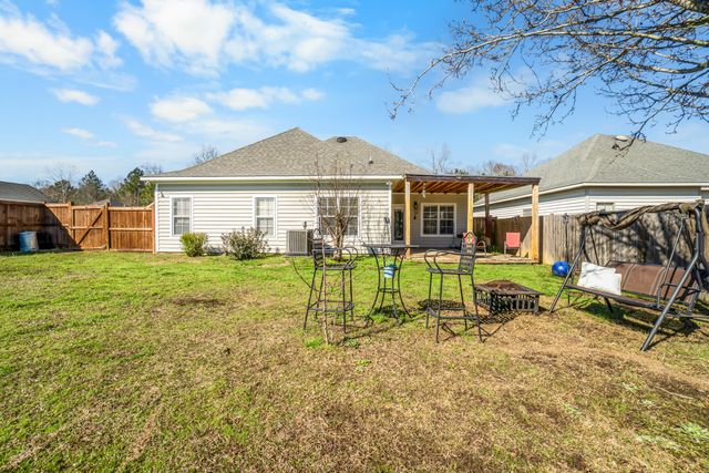 2 Montrose Ct., Hattiesburg, MS 39402