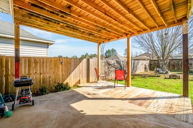 2 Montrose Ct., Hattiesburg, MS 39402