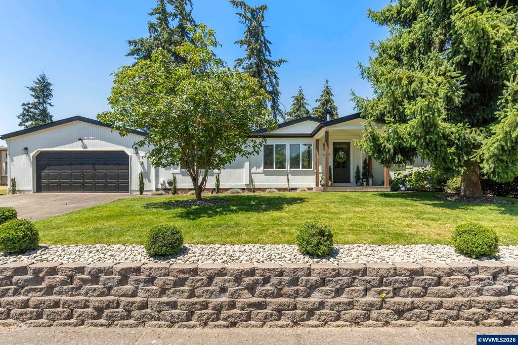 1637 Ten Oaks Ln, Woodburn, OR 97071