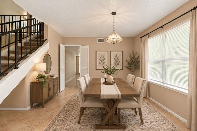 7726 Chaseview Drive, Houston, TX 77489