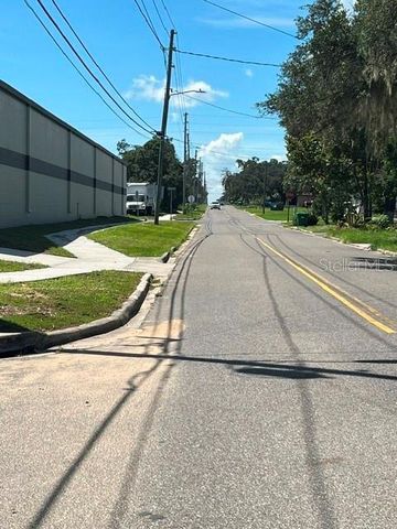 19 W BADGER AVENUE, Eustis, FL 32726