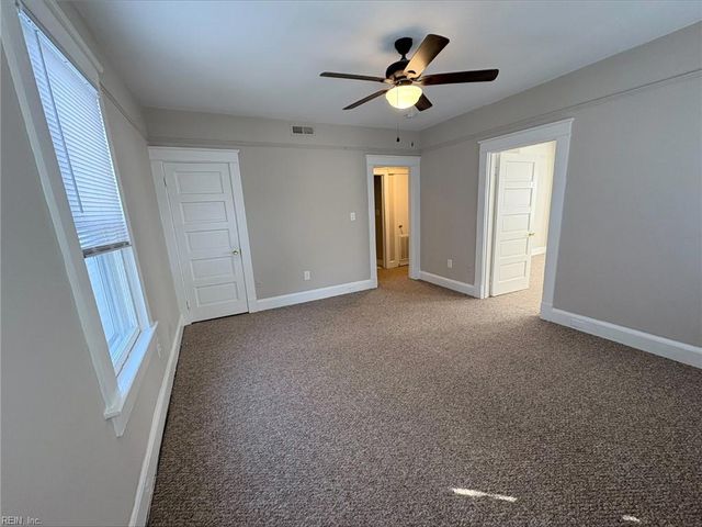 348 Washington St Apt 2, Portsmouth, VA 23704