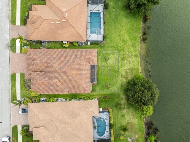 1774 Belmont Circle SW, Vero Beach, FL 32968