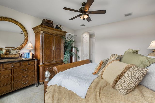 1774 Belmont Circle SW, Vero Beach, FL 32968