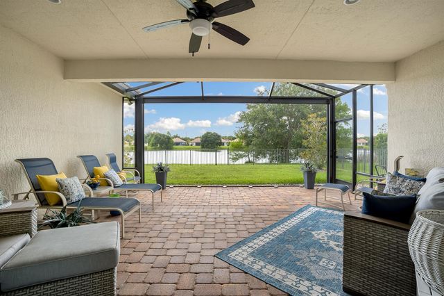 1774 Belmont Circle SW, Vero Beach, FL 32968