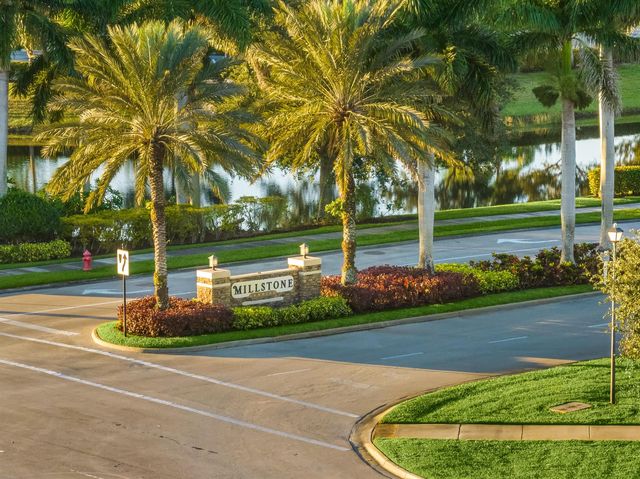 1774 Belmont Circle SW, Vero Beach, FL 32968
