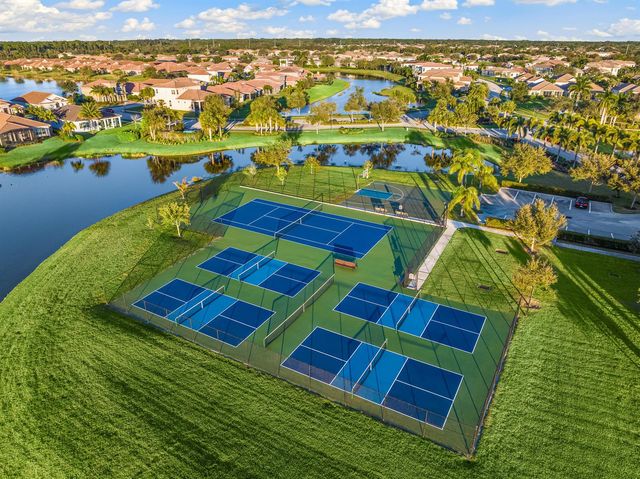 1774 Belmont Circle SW, Vero Beach, FL 32968