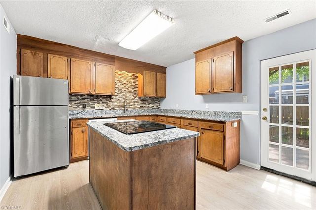 5741 Bramblegate Road M, Greensboro, NC 27409
