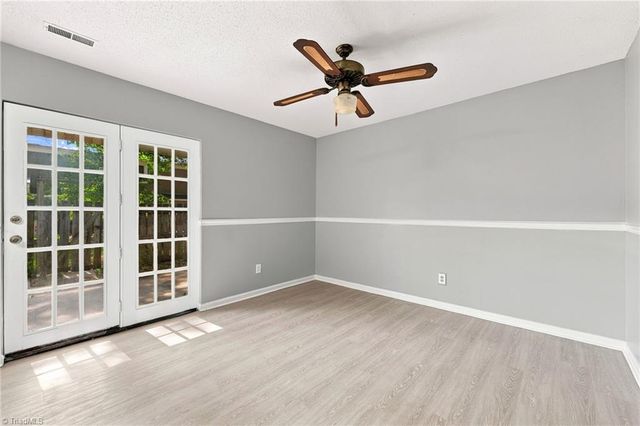 5741 Bramblegate Road M, Greensboro, NC 27409