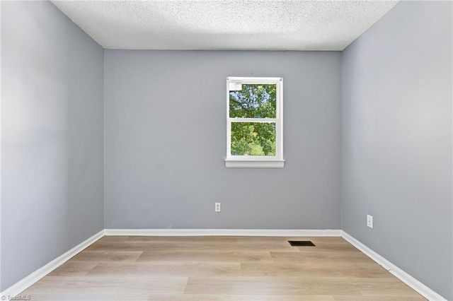 5741 Bramblegate Road M, Greensboro, NC 27409