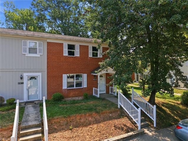 5741 Bramblegate Road M, Greensboro, NC 27409