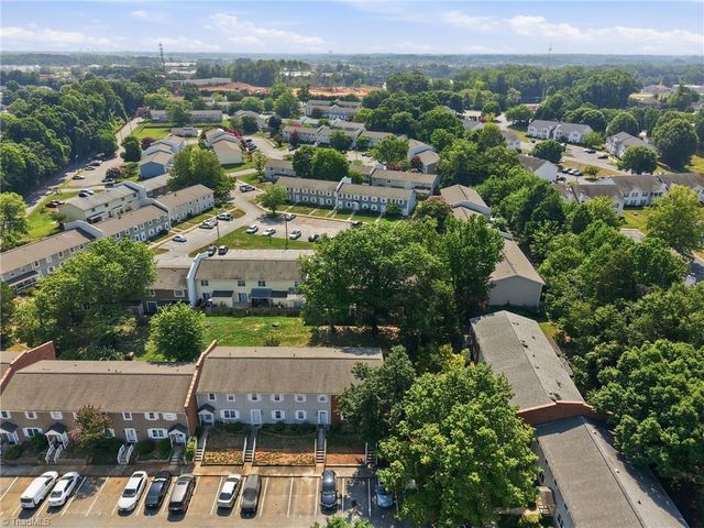 5741 Bramblegate Road M, Greensboro, NC 27409