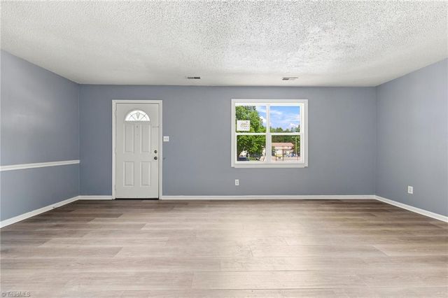 5741 Bramblegate Road M, Greensboro, NC 27409