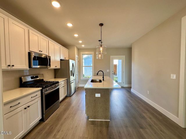 1658 Piney Falls Drive, Wendell, NC 27591