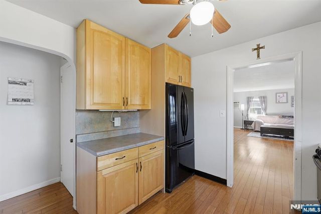 30 Brookview Drive, North Haledon, NJ 07508