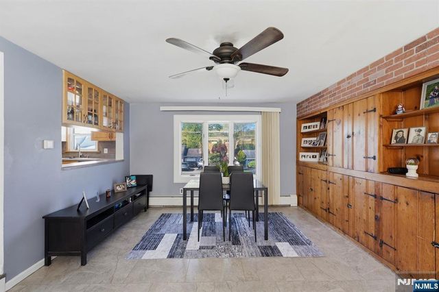 30 Brookview Drive, North Haledon, NJ 07508
