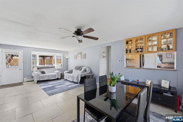 30 Brookview Drive, North Haledon, NJ 07508