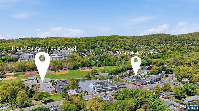 30 Brookview Drive, North Haledon, NJ 07508