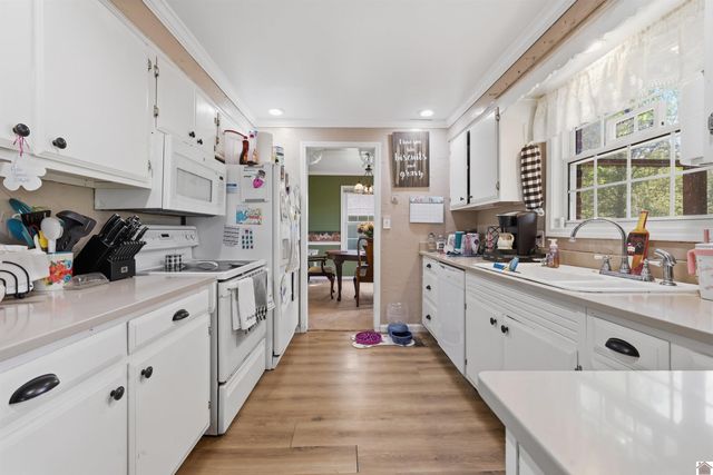1306 Dogwood, Mayfield, KY 42066