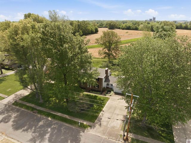 1306 Dogwood, Mayfield, KY 42066