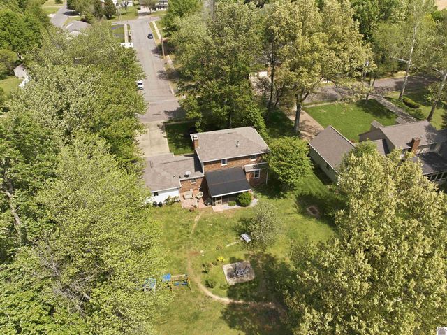1306 Dogwood, Mayfield, KY 42066