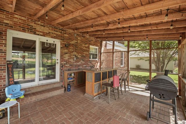 1306 Dogwood, Mayfield, KY 42066