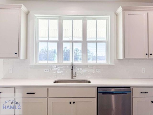 1123 Stone Court, Midway, GA 31320