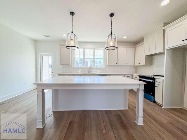 1123 Stone Court, Midway, GA 31320