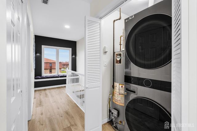 112 Michaels Court, Woodbridge Proper, NJ 07095