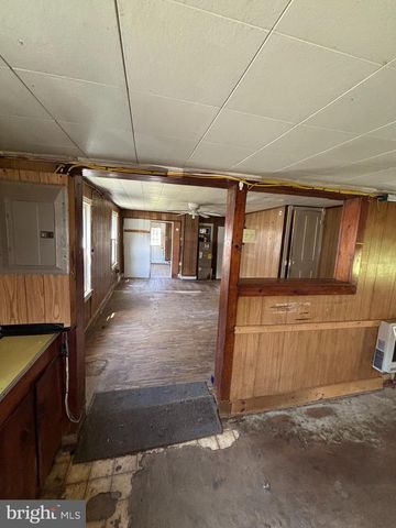 21447 E SHARP ST, Rock Hall, MD 21661