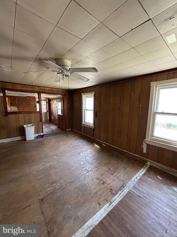 21447 E SHARP ST, Rock Hall, MD 21661