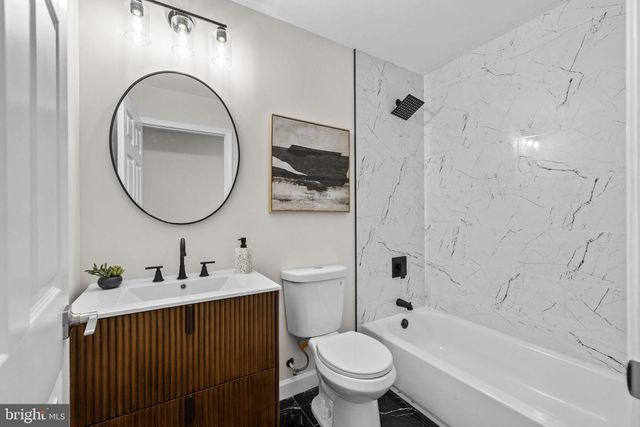 4405 LAUREL RD, Alexandria, VA 22309