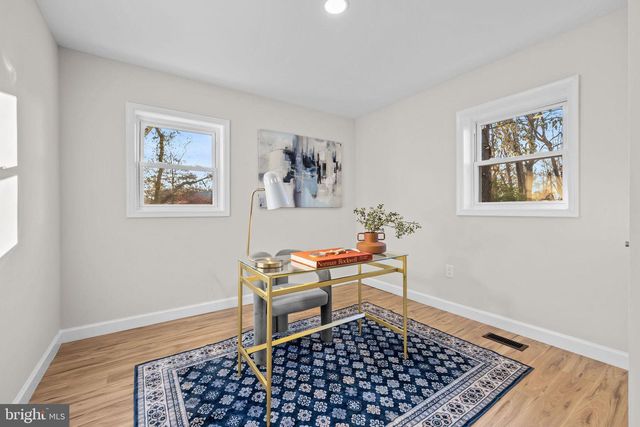 4405 LAUREL RD, Alexandria, VA 22309