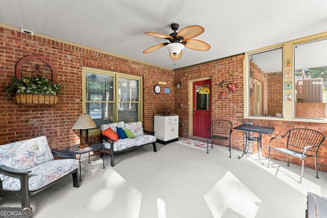 387 Fountainhead Drive, Jefferson, GA 30549