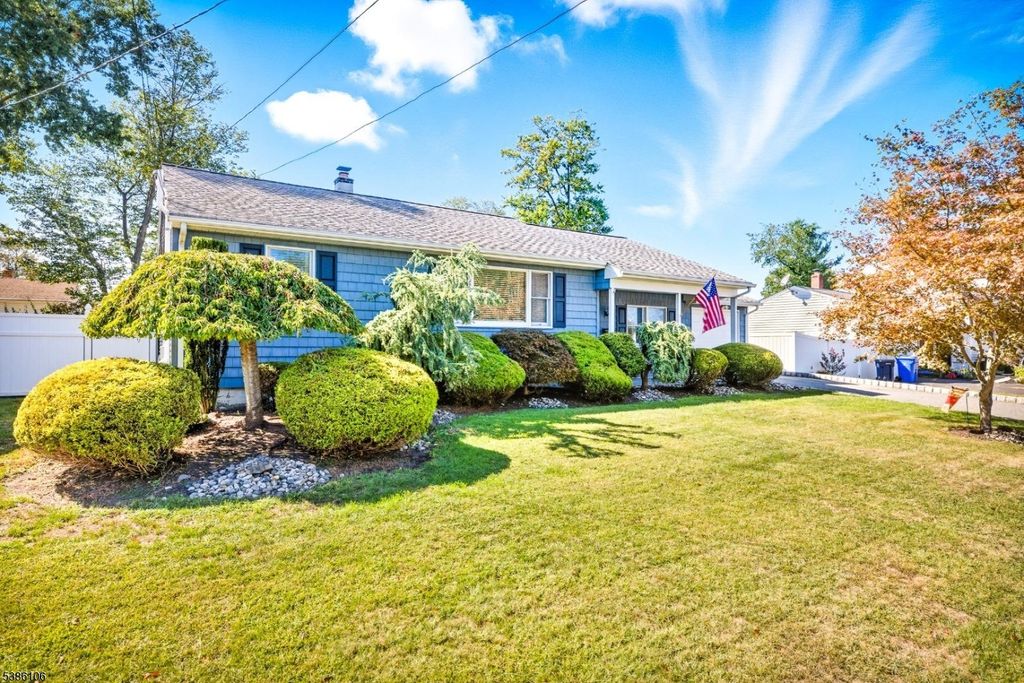 50 Montgomery St, Piscataway Twp., NJ 08854