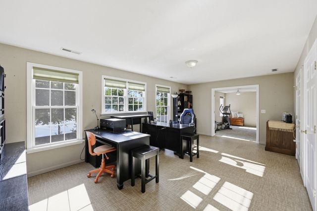 63 Autumn St, Agawam, MA 01001