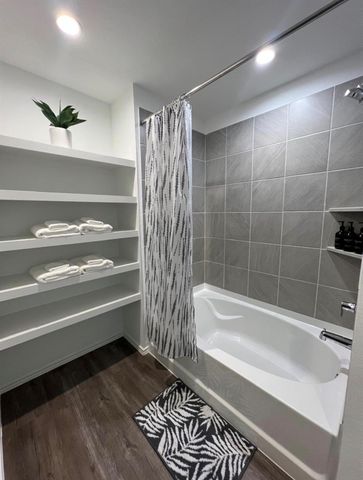 5446 Wyndham Ridge Lane, Spring, TX 77373