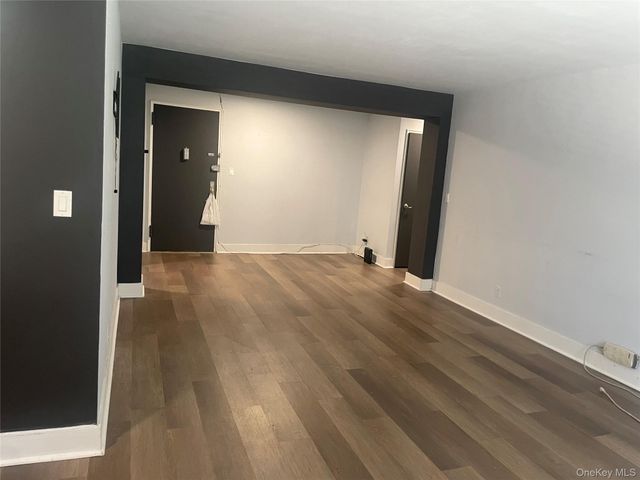 1 Sadore Lane 2W, Yonkers, NY 10710