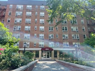 1 Sadore Lane 2W, Yonkers, NY 10710