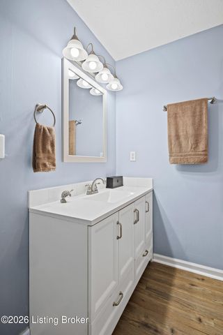 5613 Braulio Ct, Louisville, KY 40291