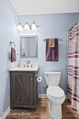 5613 Braulio Ct, Louisville, KY 40291