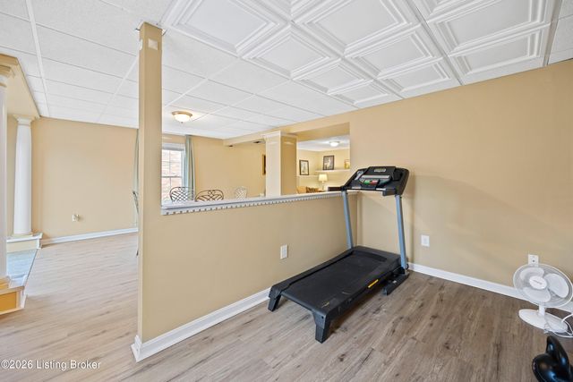 5613 Braulio Ct, Louisville, KY 40291