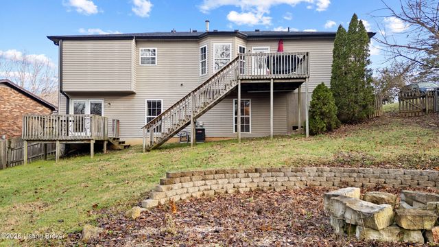 5613 Braulio Ct, Louisville, KY 40291