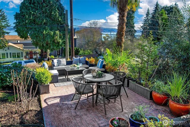 707 Lake Washington Boulevard S, Seattle, WA 98144