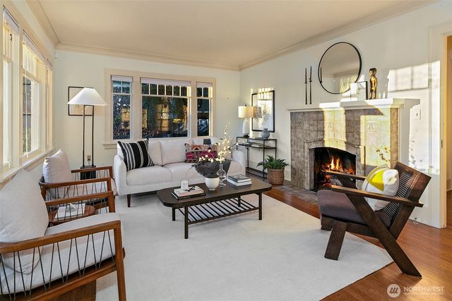 707 Lake Washington Boulevard S, Seattle, WA 98144