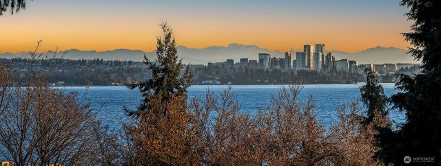 707 Lake Washington Boulevard S, Seattle, WA 98144