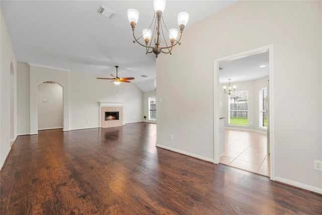 210 Leisure Drive, Stafford, TX 77477