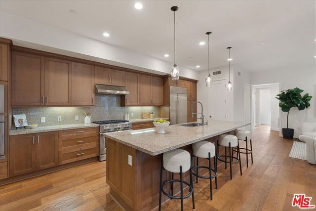 5850 Mcconnell Avenue 1, Playa Vista, CA 90094
